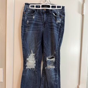 Judy Blue, mid rise, medium wash, zip fly, distressed with raw hem